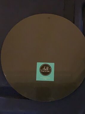 Chalk couture boutique board 10” round NWT Sealed